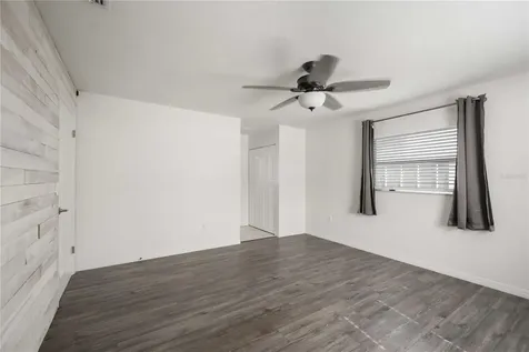4925 Silk Oak Drive Sarasota FL 34232