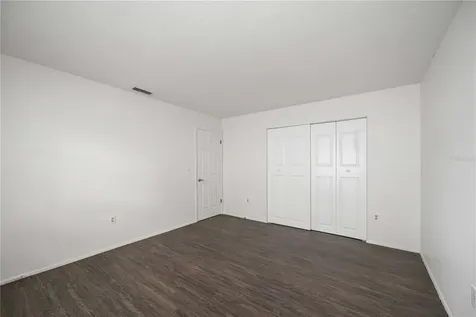 4925 Silk Oak Drive Sarasota FL 34232