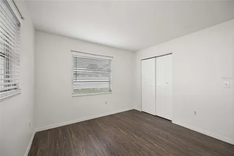 4925 Silk Oak Drive Sarasota FL 34232