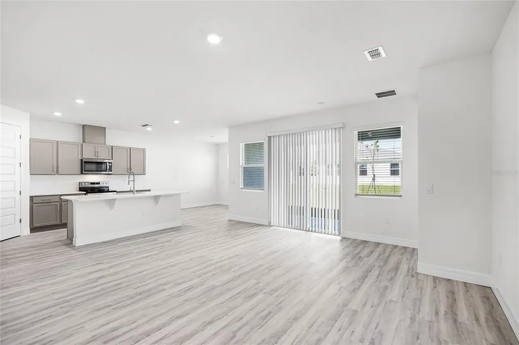 5415 Cloudberry Avenue Lakeland FL 33811