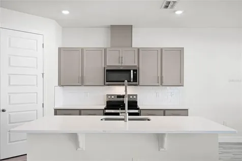 5415 Cloudberry Avenue Lakeland FL 33811