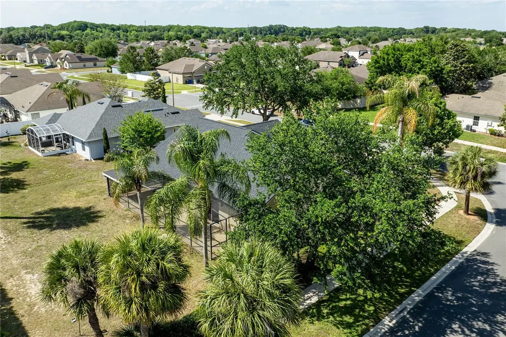 3353 Abaco Drive Tavares FL 32778