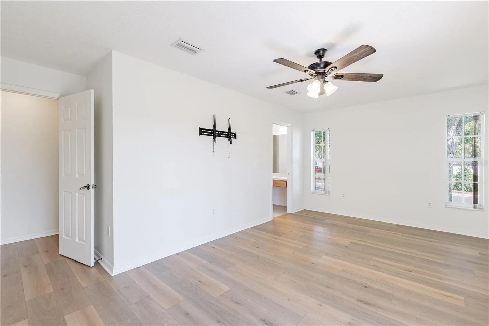 3353 Abaco Drive Tavares FL 32778