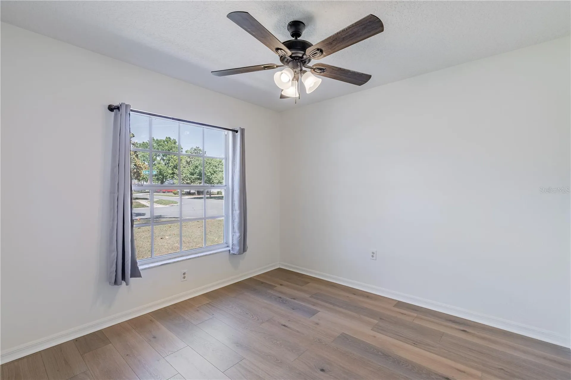 3353 Abaco Drive Tavares FL 32778