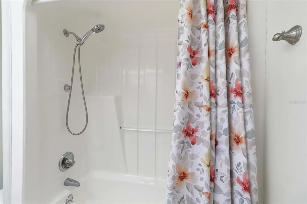 16045 Harbar Oaks Drive Montverde FL 34756