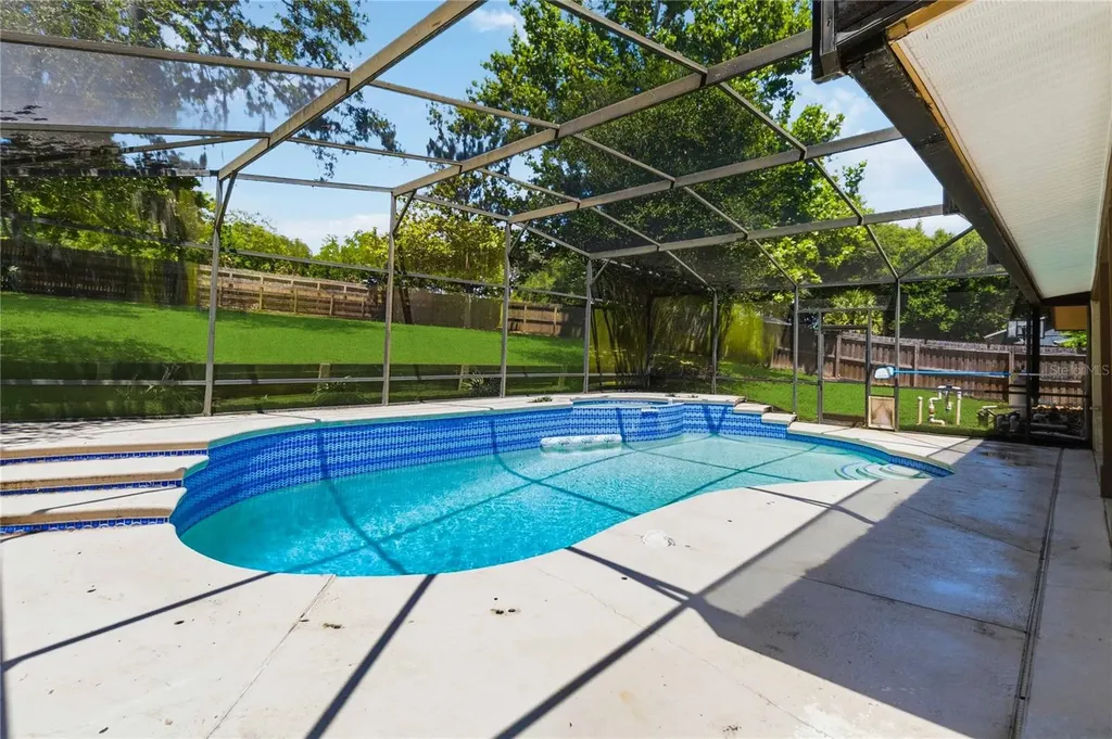 16045 Harbar Oaks Drive Montverde FL 34756