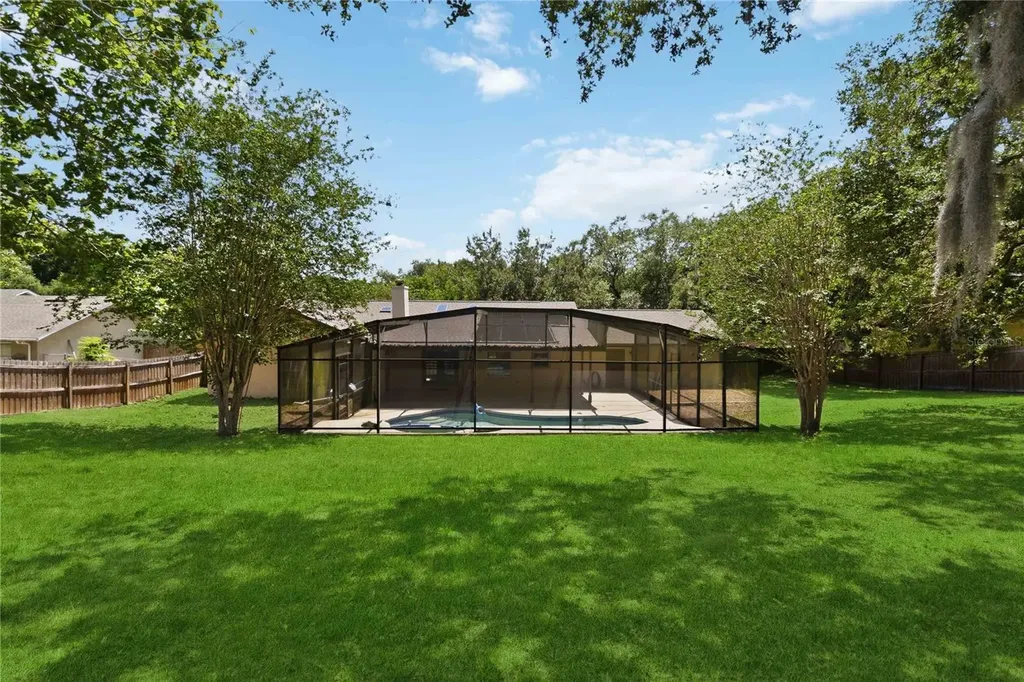 16045 Harbar Oaks Drive Montverde FL 34756