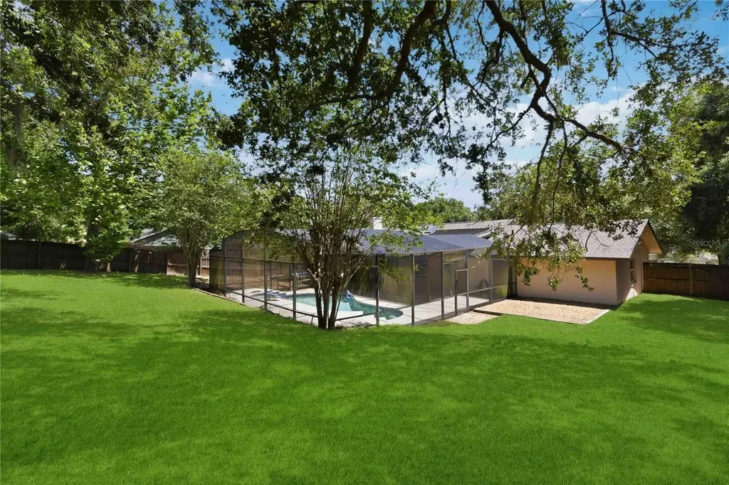 16045 Harbar Oaks Drive Montverde FL 34756