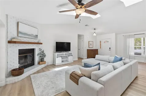 16045 Harbar Oaks Drive Montverde FL 34756