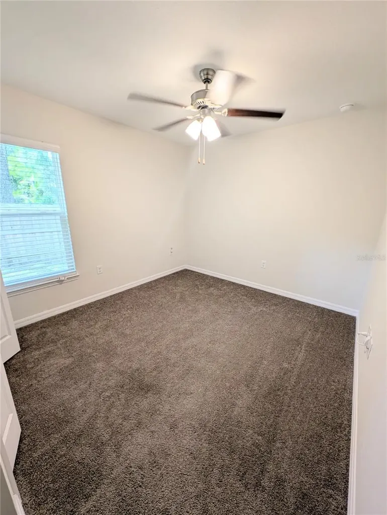 13296 SE 33rd Court Belleview FL 34420