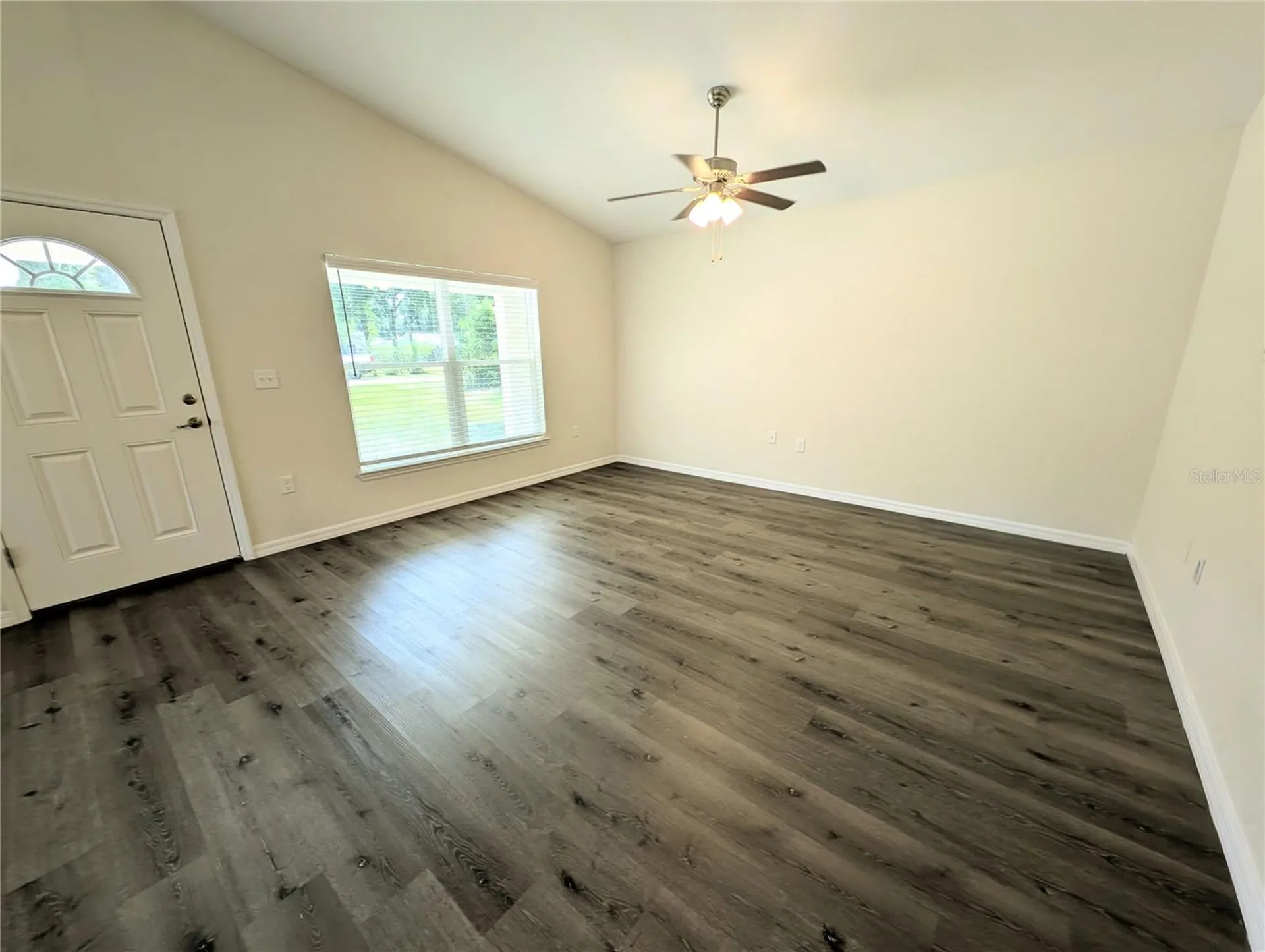 13296 SE 33rd Court Belleview FL 34420