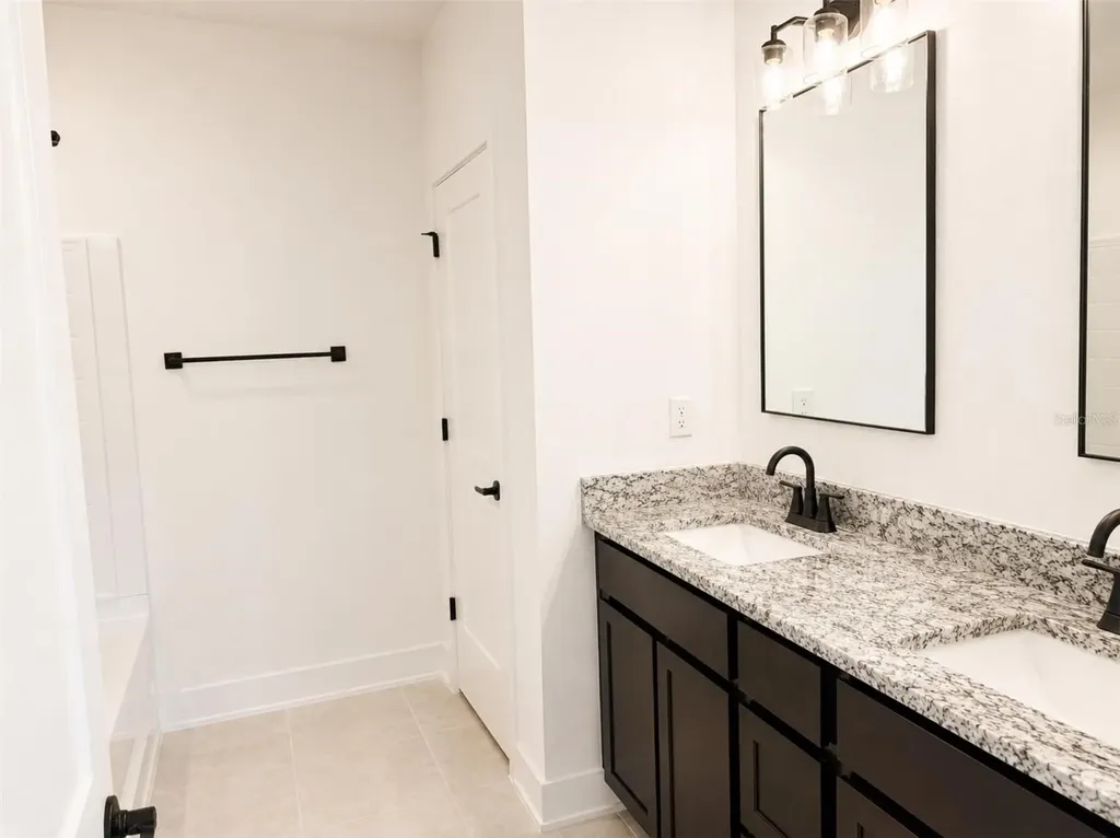 247 Verny Grove Lane Leesburg FL 34748