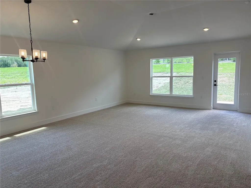 247 Verny Grove Lane Leesburg FL 34748