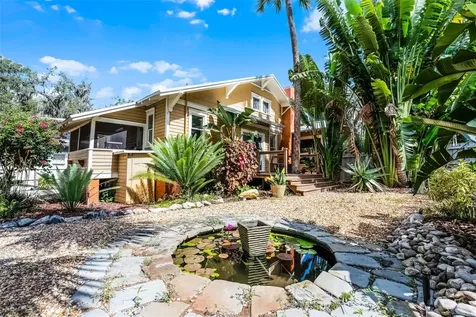 706 Hillcrest Street Orlando FL 32803