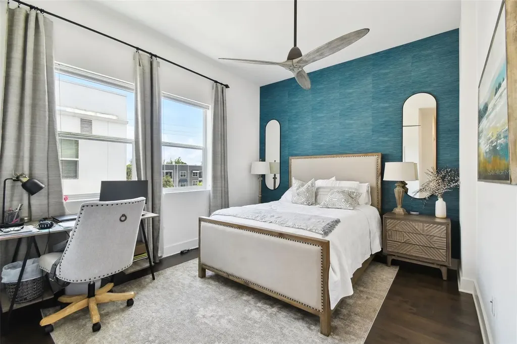 3100 W Paul Avenue Tampa FL 33611