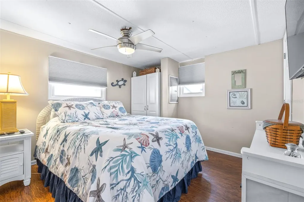 2712 17th Street Lane W Bradenton FL 34205