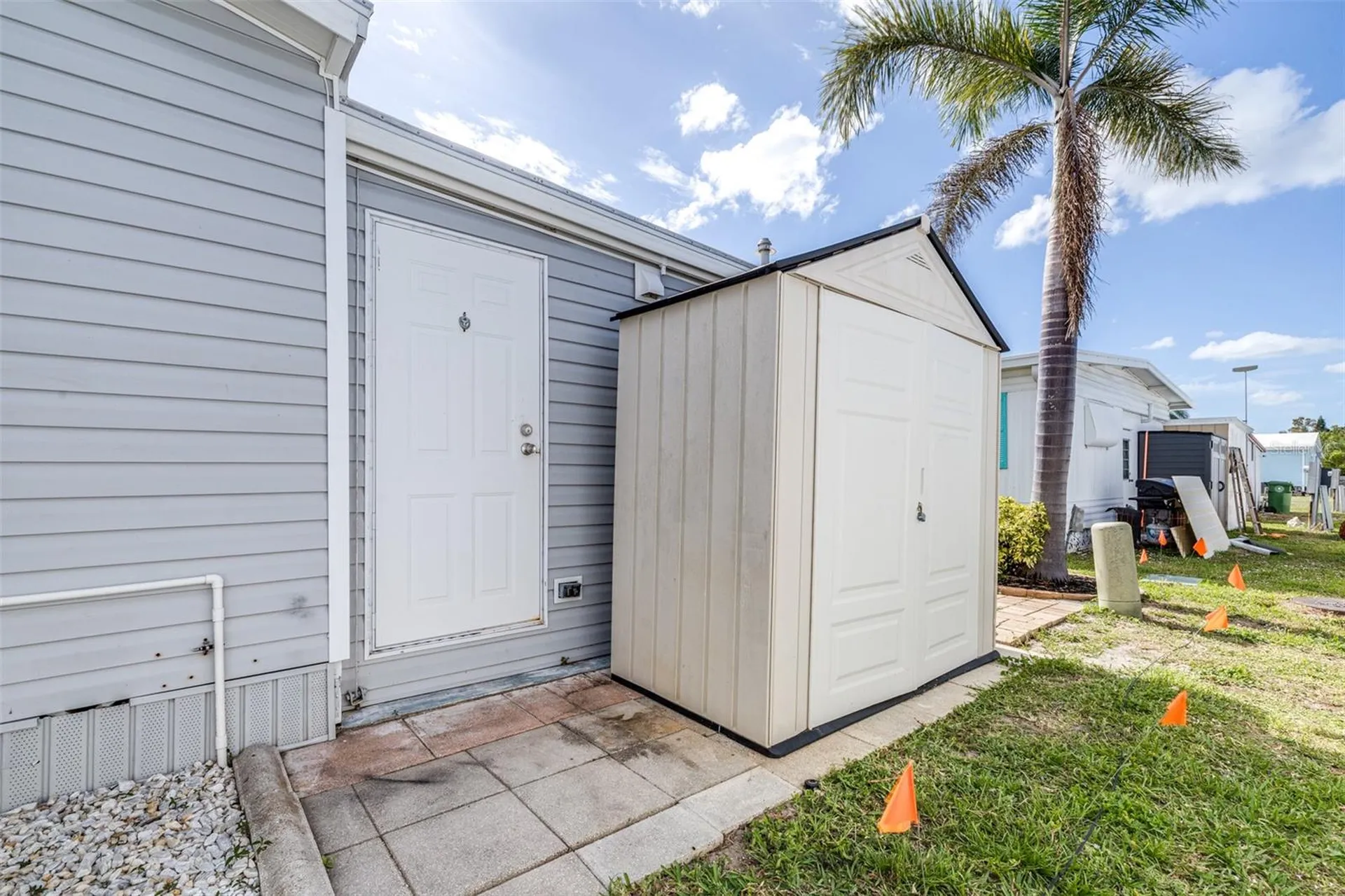 2712 17th Street Lane W Bradenton FL 34205