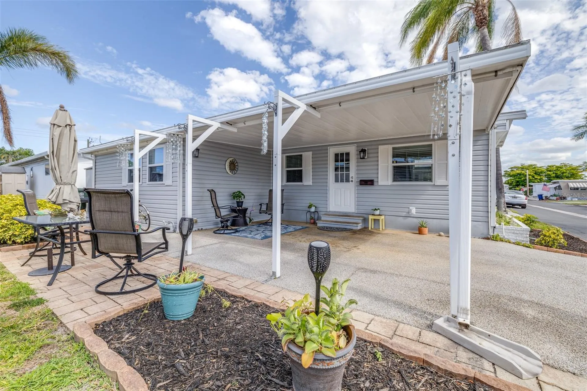 2712 17th Street Lane W Bradenton FL 34205