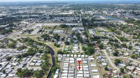 2712 17th Street Lane W Bradenton FL 34205