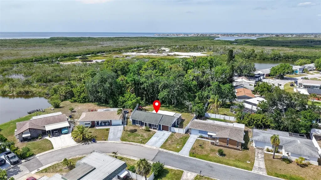 3609 Luma Drive Holiday FL 34691