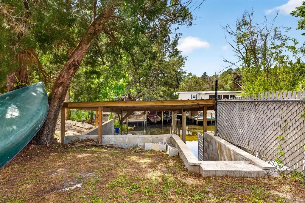 8552 W Peacock Court Homosassa FL 34448