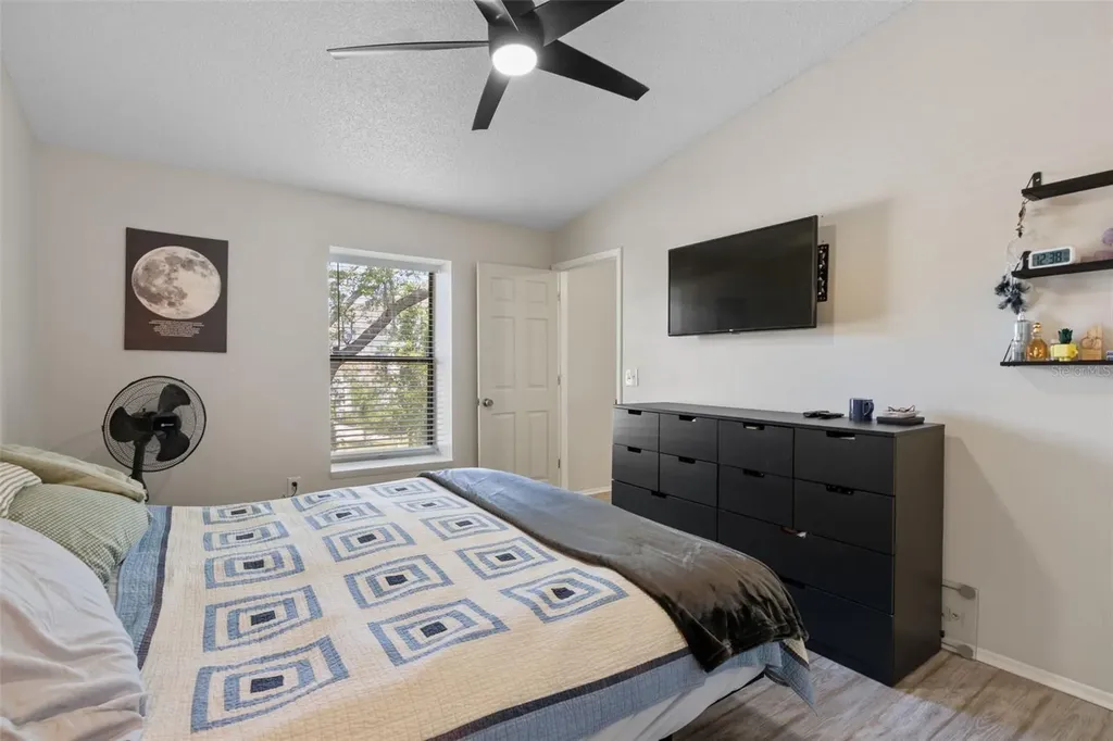 14733 Norwood Oaks Drive Tampa FL 33613