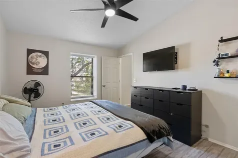 14733 Norwood Oaks Drive Tampa FL 33613