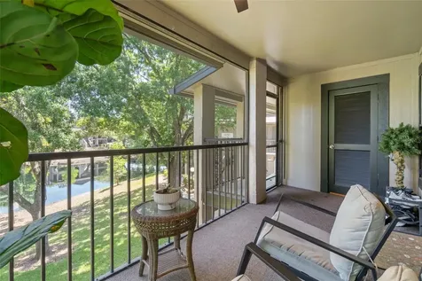14733 Norwood Oaks Drive Tampa FL 33613