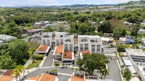Cond D'villas Carr 833 Km 11.8 Guaynabo PR 00971