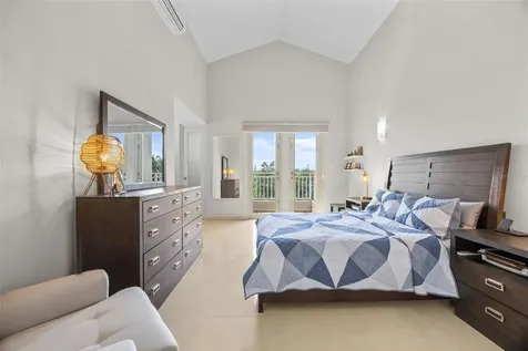Cond D'villas Carr 833 Km 11.8 Guaynabo PR 00971