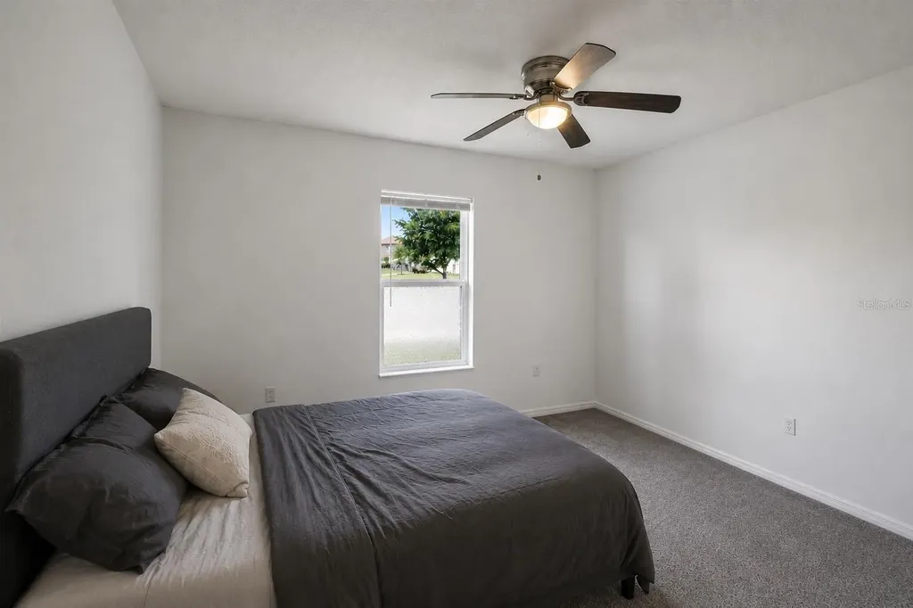 2082 Ficus Street Mascotte FL 34753