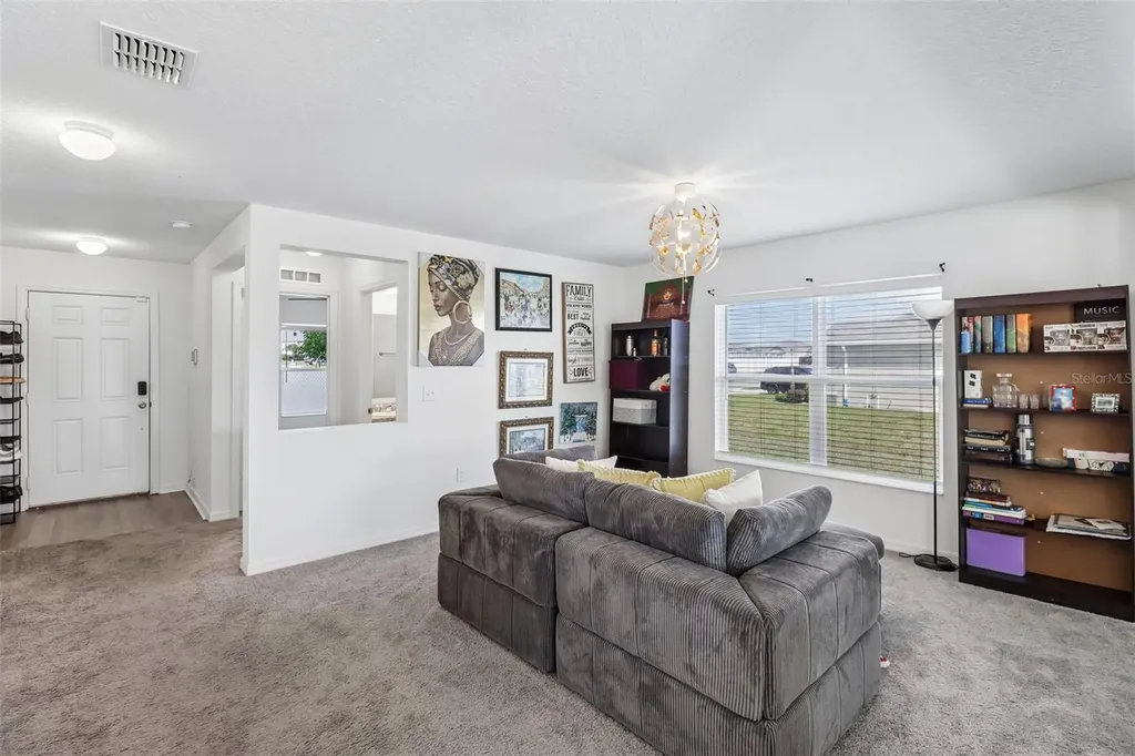 2082 Ficus Street Mascotte FL 34753