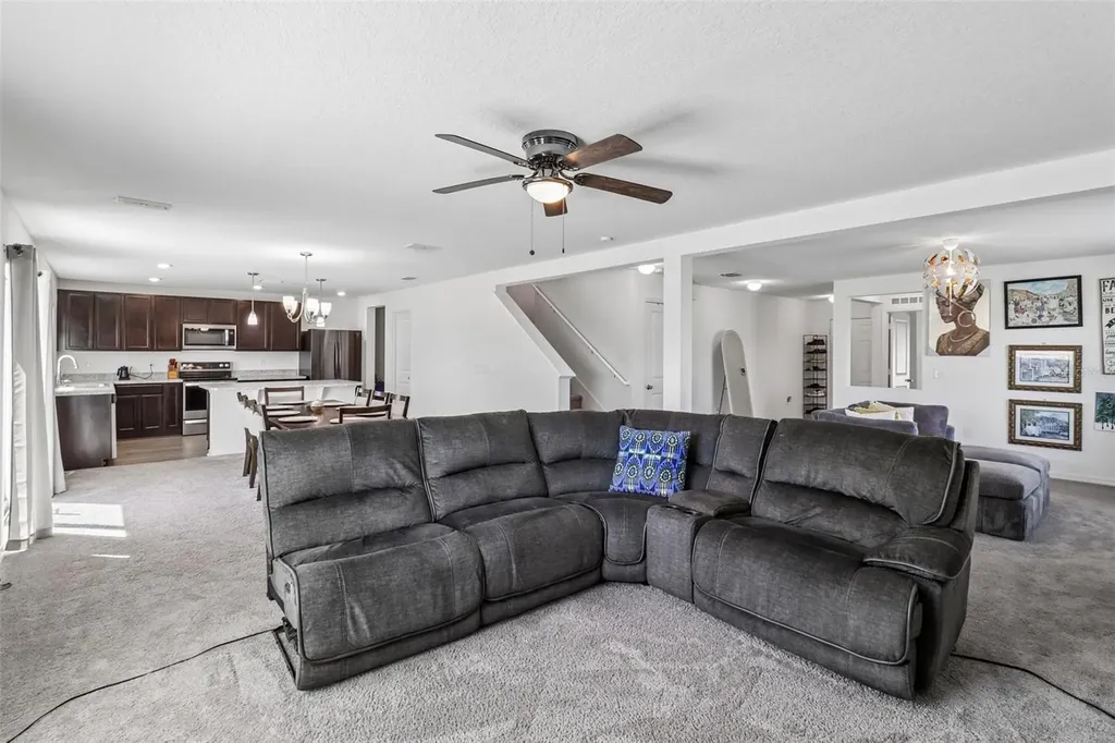 2082 Ficus Street Mascotte FL 34753