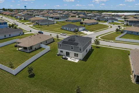 2082 Ficus Street Mascotte FL 34753