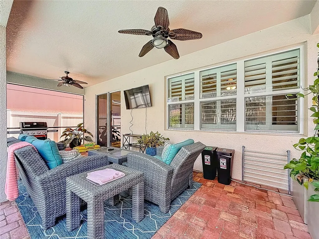 10193 Grand Oak Circle Madeira Beach FL 33708