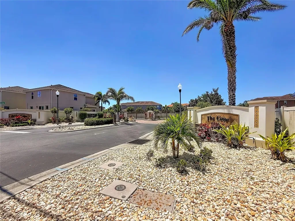 10193 Grand Oak Circle Madeira Beach FL 33708