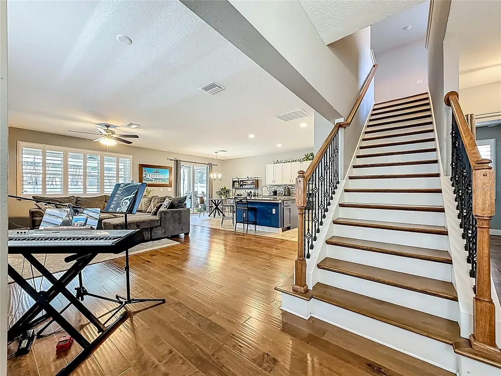 10193 Grand Oak Circle Madeira Beach FL 33708