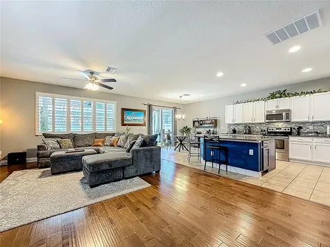 10193 Grand Oak Circle Madeira Beach FL 33708