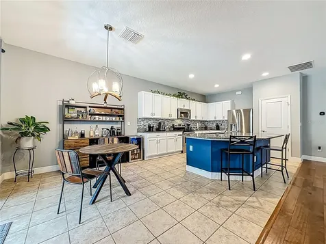 10193 Grand Oak Circle Madeira Beach FL 33708