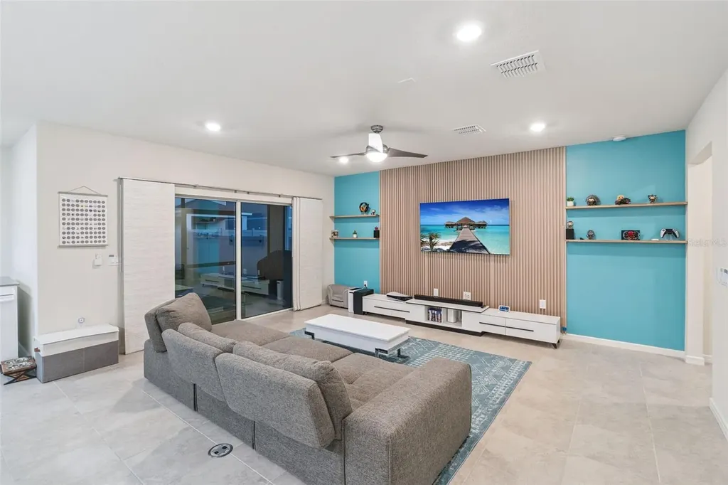 1643 Delightful Drive Davenport FL 33896