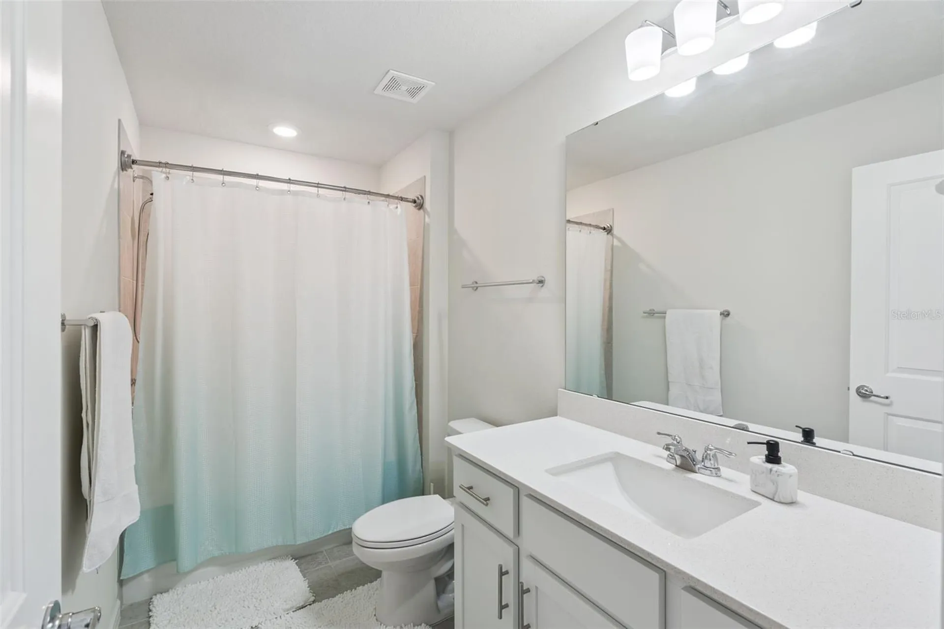 1643 Delightful Drive Davenport FL 33896
