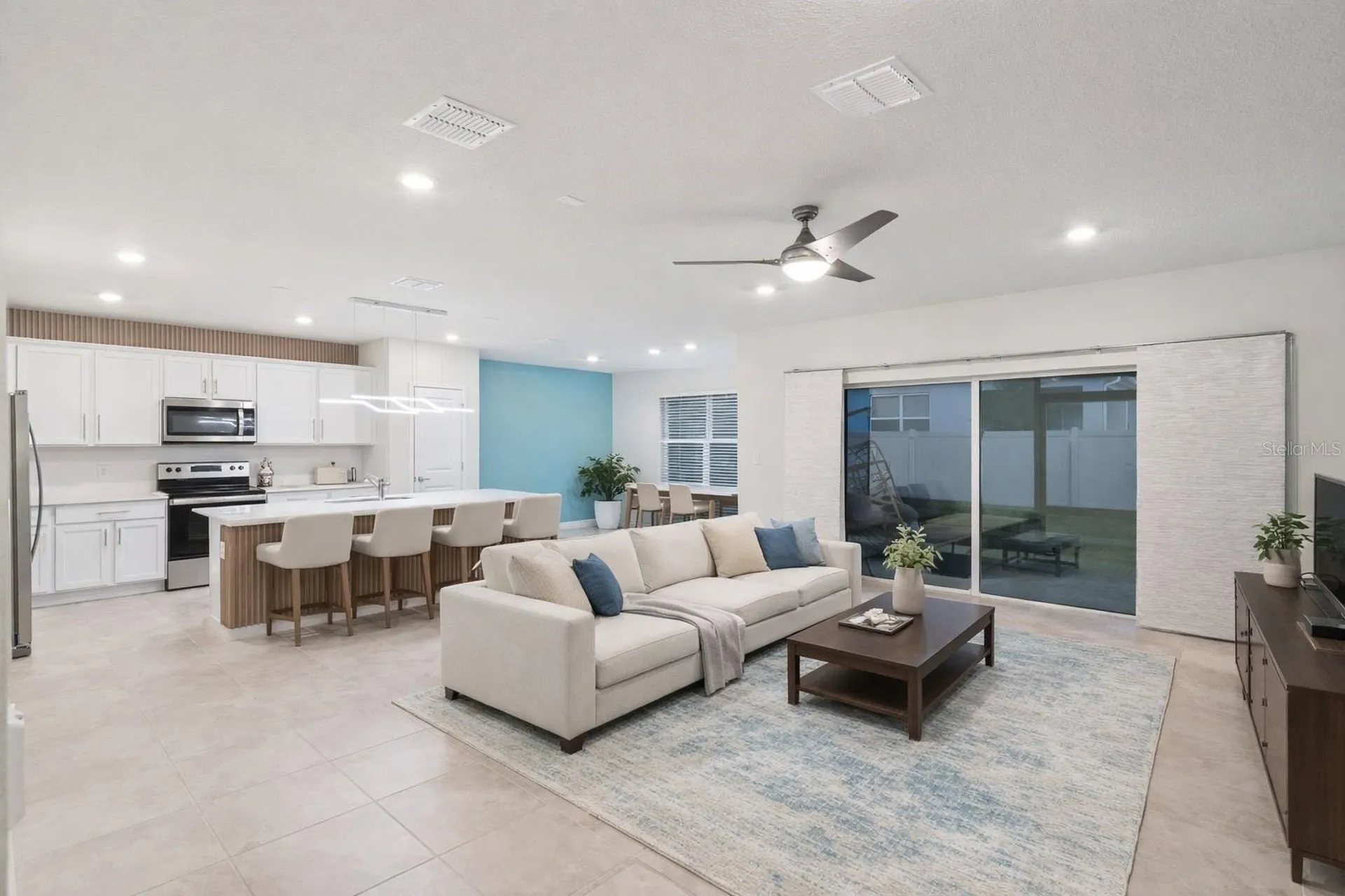 1643 Delightful Drive Davenport FL 33896