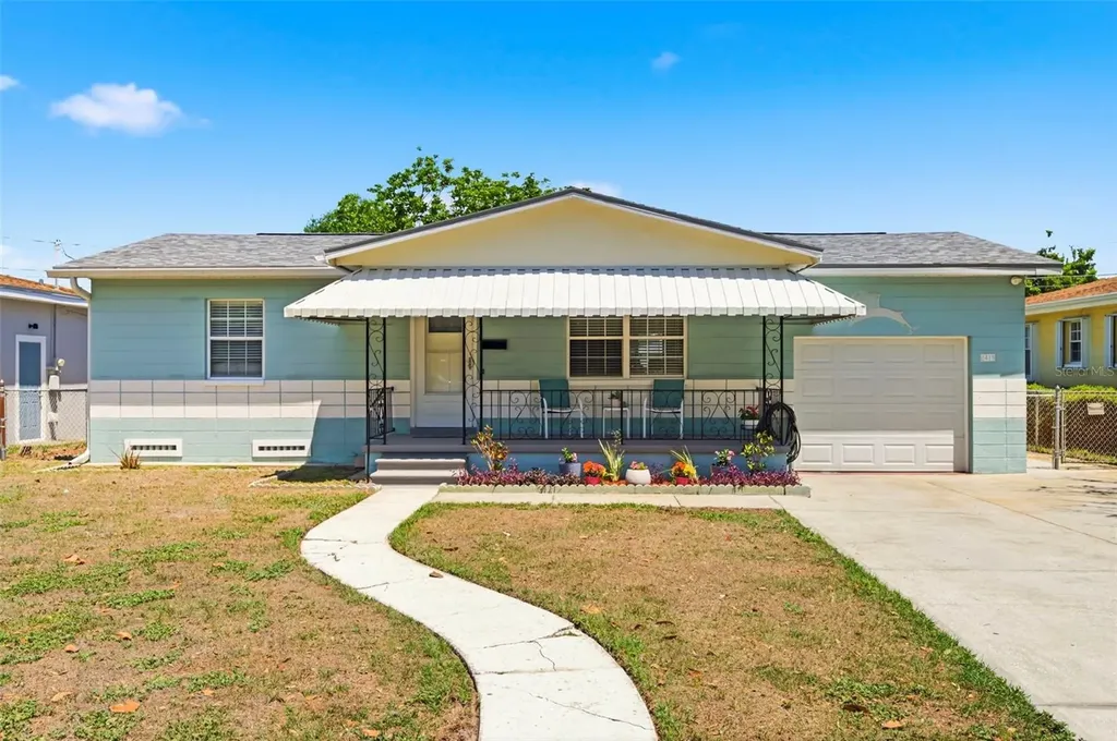 2419 36th Avenue N St Petersburg FL 33713