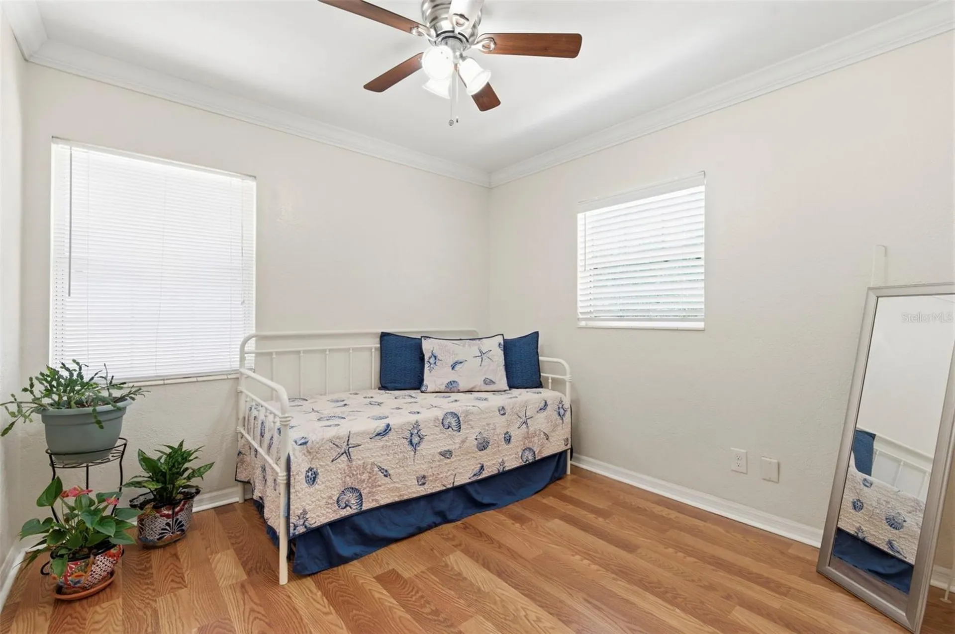 2419 36th Avenue N St Petersburg FL 33713
