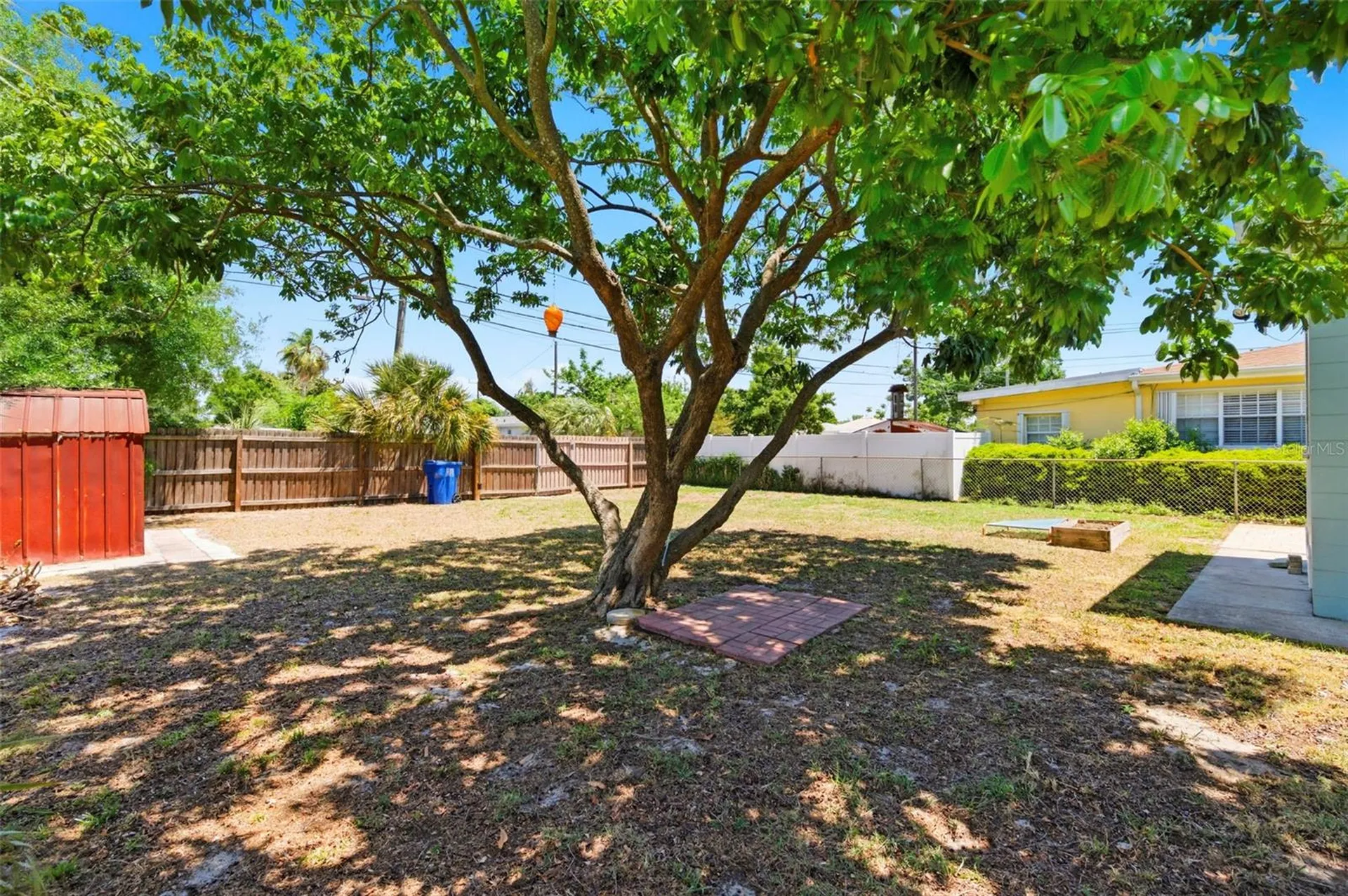 2419 36th Avenue N St Petersburg FL 33713