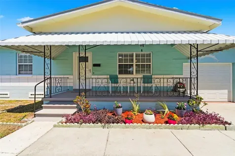 2419 36th Avenue N St Petersburg FL 33713