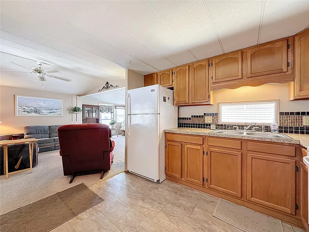 1040 Main Street Dunedin FL 34698
