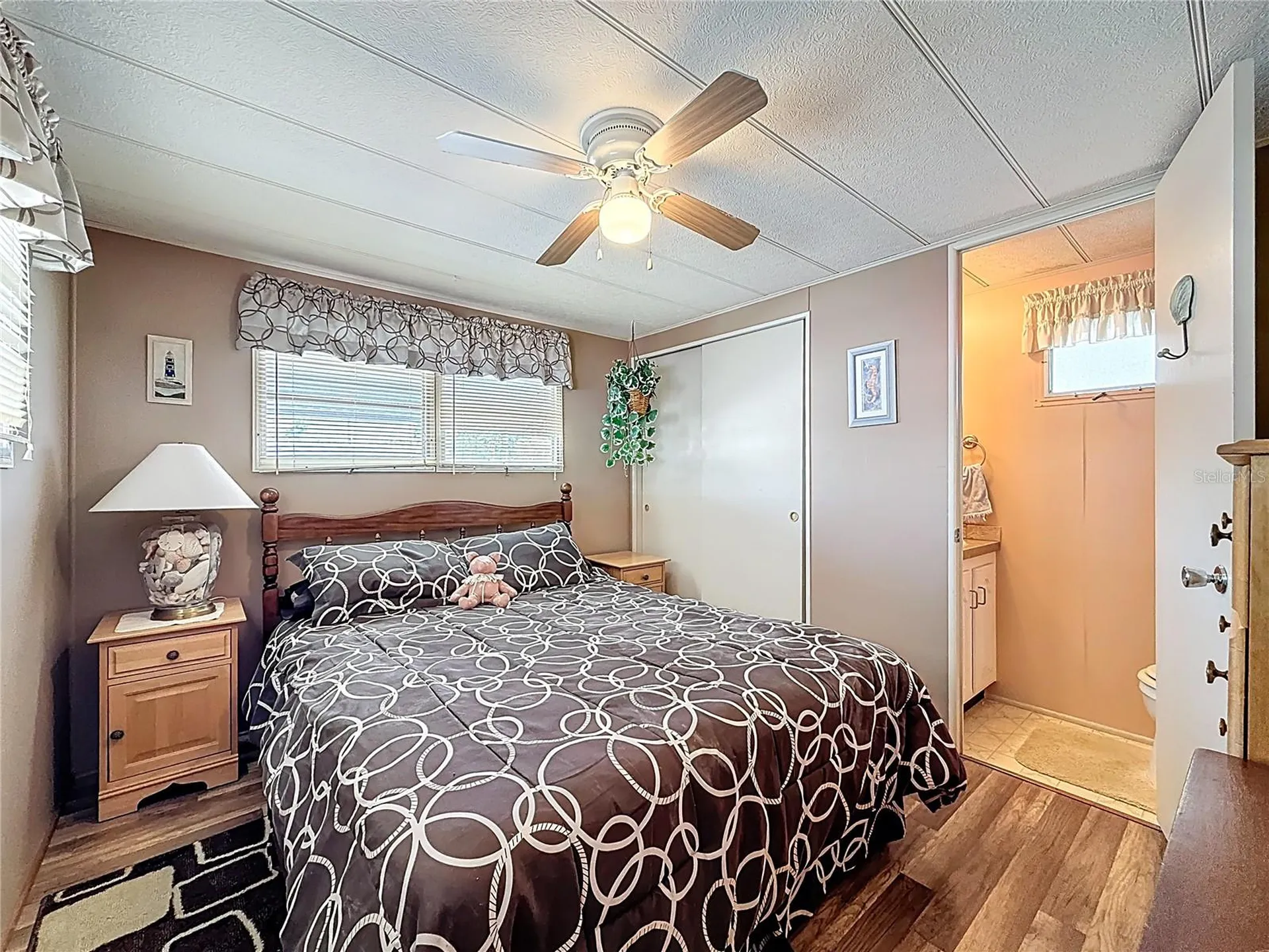 1040 Main Street Dunedin FL 34698