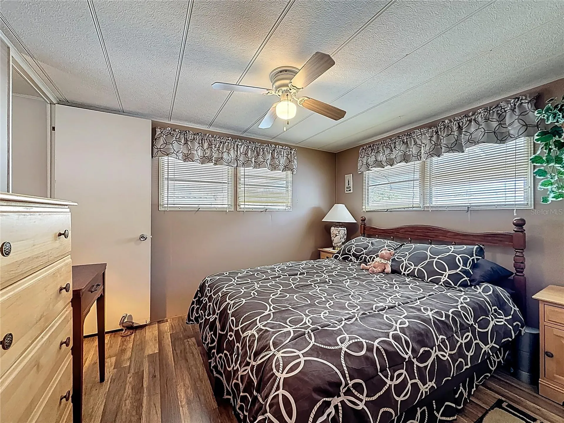 1040 Main Street Dunedin FL 34698
