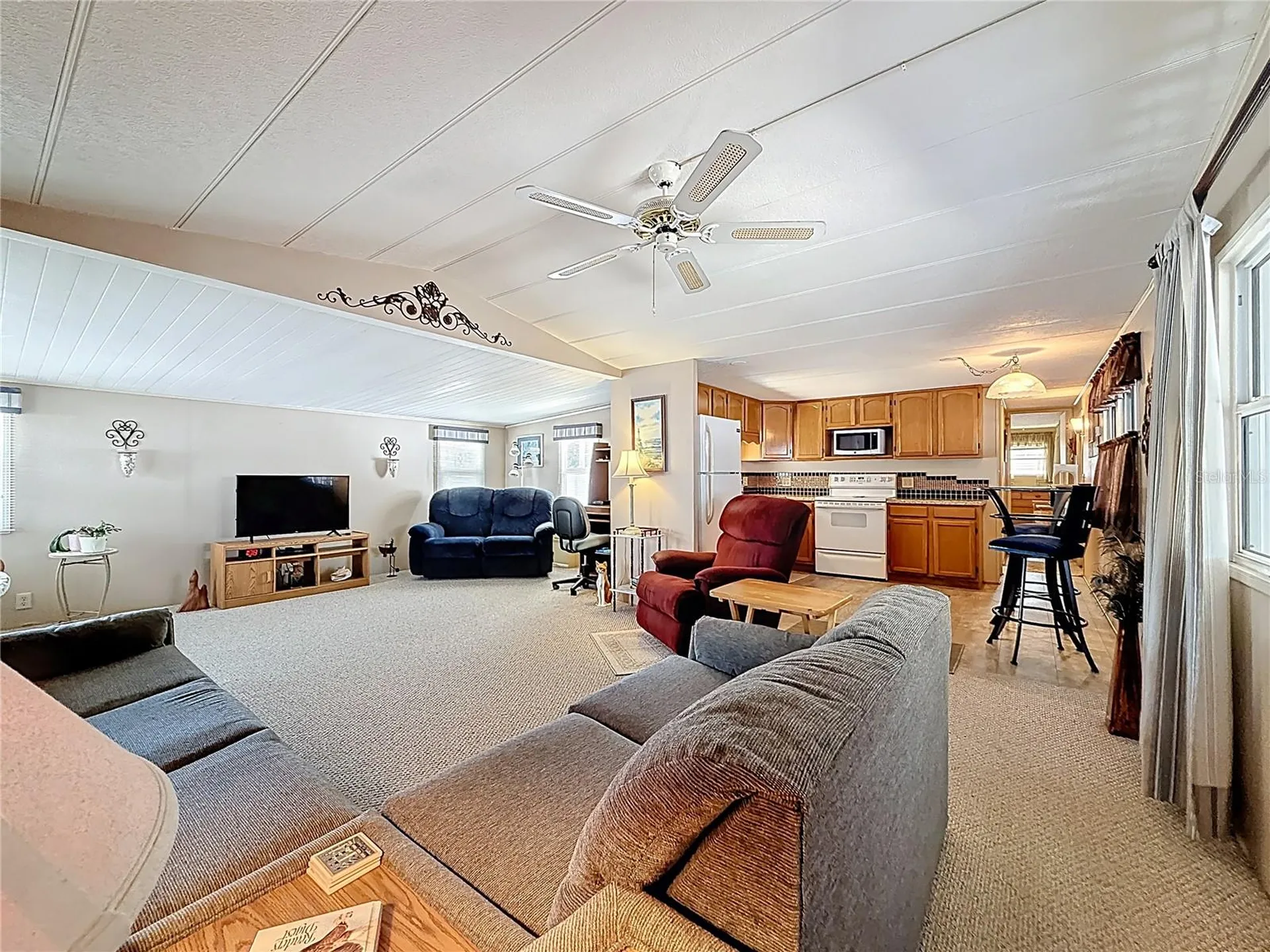 1040 Main Street Dunedin FL 34698